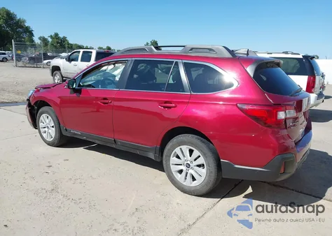2018 Subaru Outback 2.5I Premium z USA, uszkodzony, nr VIN 4S4BSAFC1J3383260